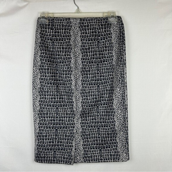 Beige by eci animal print pencils skirt size small - Picture 4 of 4
